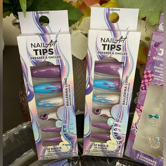 🆕💅🏻 IONI PRESS-ON-NAILS & NAIL ART LIMITED EDITION COLLECTION! BRAND NEW! - Picture 2 of 8